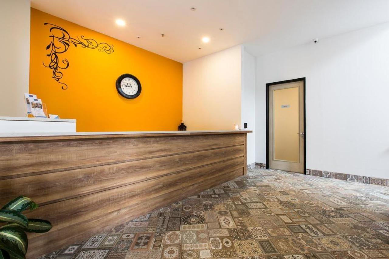 Sparks Odeon Sukabumi, Artotel Curated Buitenkant foto