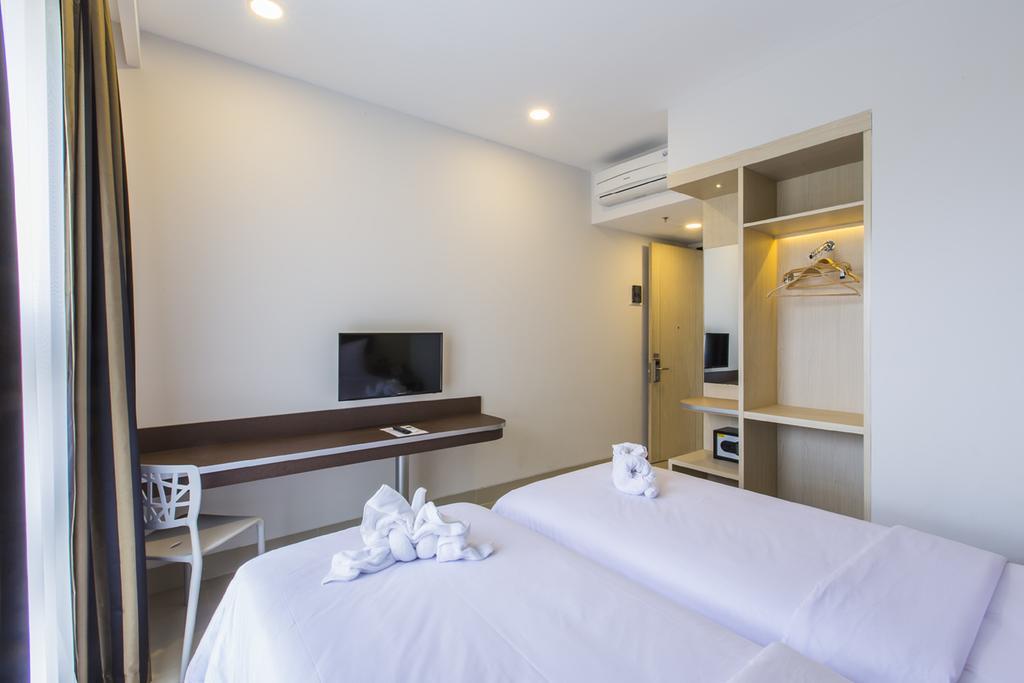 Sparks Odeon Sukabumi, Artotel Curated Buitenkant foto
